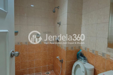 Bathroom Low Floor 2BR Apartment with  View at MOI City Home