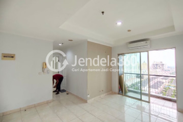 Living Room Low Floor 2BR Apartment with  View at MOI City Home