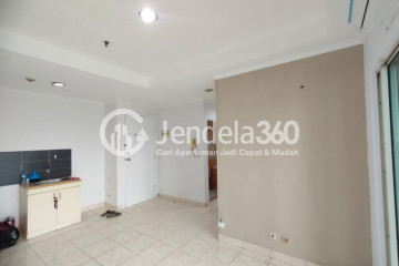 Living Room Low Floor 2BR Apartment with  View at MOI City Home