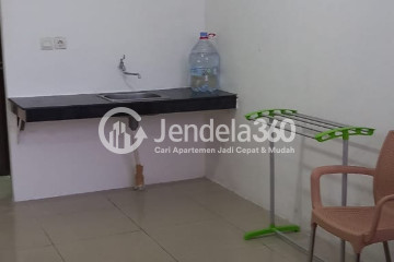 Bedroom Restful Studio Apartment Middle Floor with City View at Pasar Baru Mansion Apartment