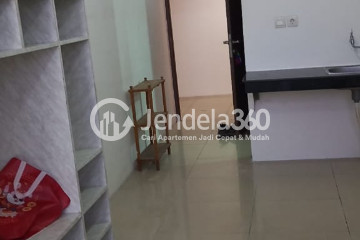 Bedroom Restful Studio Apartment Middle Floor with City View at Pasar Baru Mansion Apartment