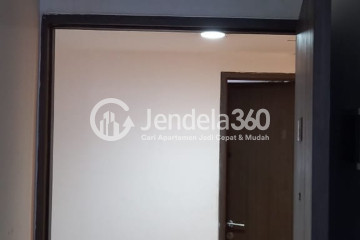 Bedroom Restful Studio Apartment Middle Floor with City View at Pasar Baru Mansion Apartment