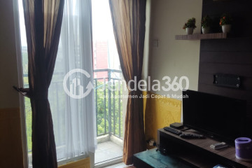 Living Room 1BR Apartment with City View at Mutiara Bekasi Apartment