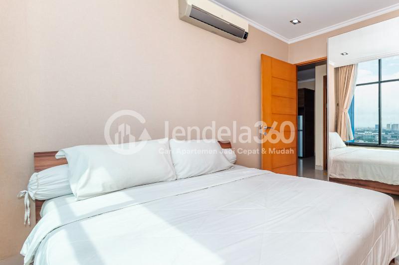 Bedroom 1 2BR Apartment with City View at Hamptons Park Apartment