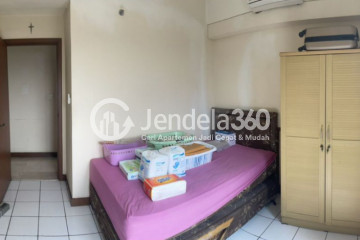 Bedroom 2 Stylish 3BR Apartment at Wesling Kedoya Apartment Middle Floor