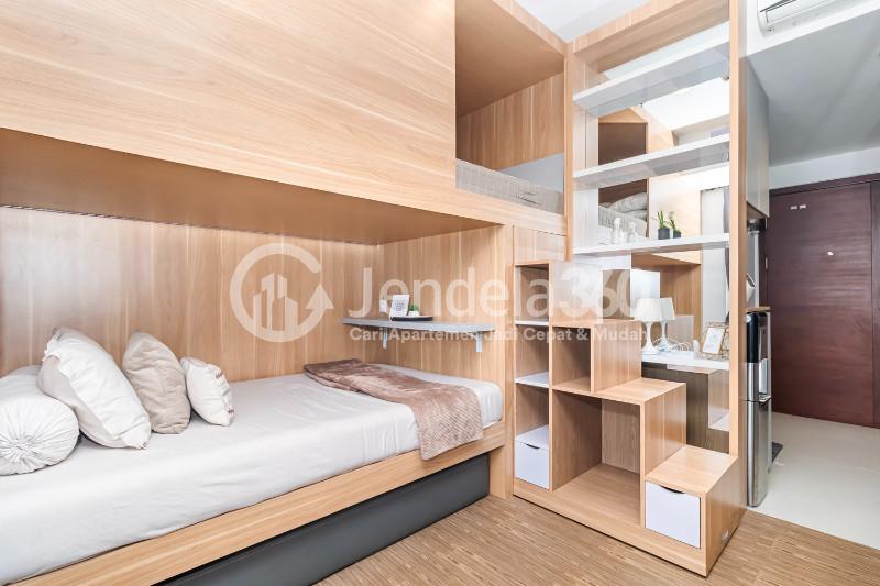 Bedroom Excellent Studio Apartment High Floor with  View at The Crest West Vista Puri