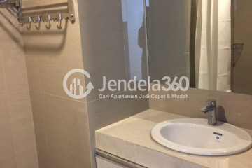 Bathroom Studio Apartment with  View at Galeri Ciumbuleuit 3 Apartment