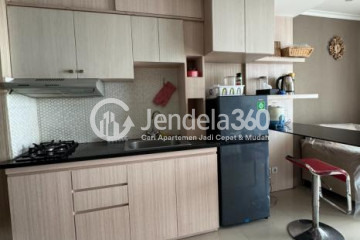 Kitchen High Floor 1BR Apartment with City View at Green Central City Apartment