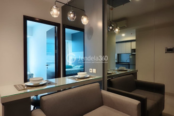 Living Room Excellent 1BR Apartment Low Floor with City View at The Kensington Royal Suites