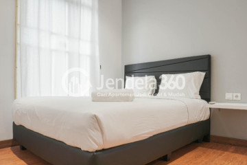 Bedroom 2 Middle Floor 2BR Apartment with City View at Gardenia Boulevard Apartment