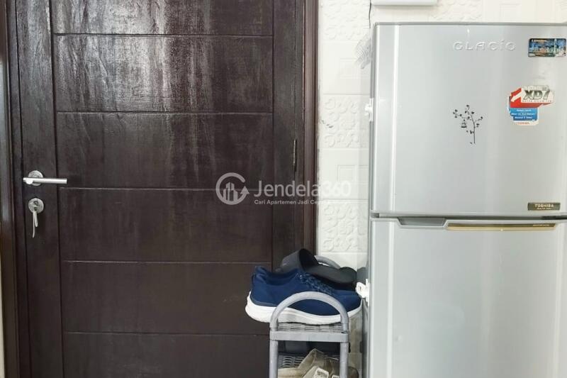 Kitchen 1BR Apartment with City View at The Boutique At Kemayoran