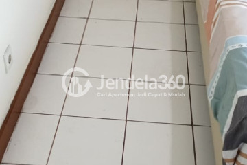 Bedroom Comfortable 3BR Apartment at Wesling Kedoya Apartment Tower A