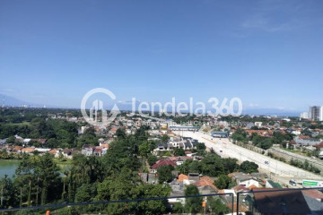 Balcony 3BR Izzara Apartment at Tower South