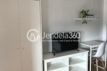 Bedroom Decorative Studio Apartment at Margonda Residence Low Floor