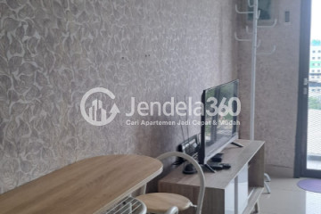 Bedroom Studio Monroe Jababeka Apartment at Low Floor