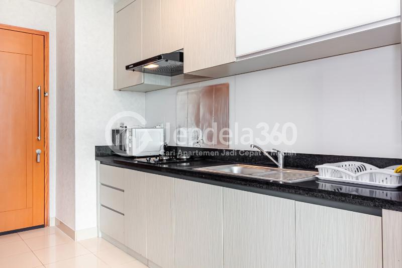 Kitchen Low Floor 2BR Apartment with  View at Kuningan Place Apartment