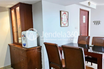 Dining Room 3BR Apartment with City View at Horison Suites Residence