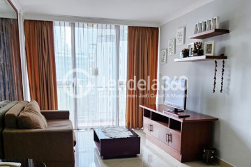 Living Room 3BR Apartment with City View at Horison Suites Residence