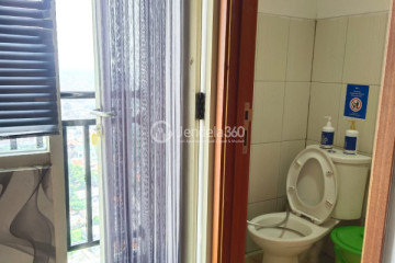 Bathroom Studio Margonda Residence 4 Apartment at Middle Floor