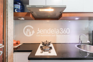 Kitchen Well Furnished Studio Apartment at Grand Dhika City Apartment Middle Floor