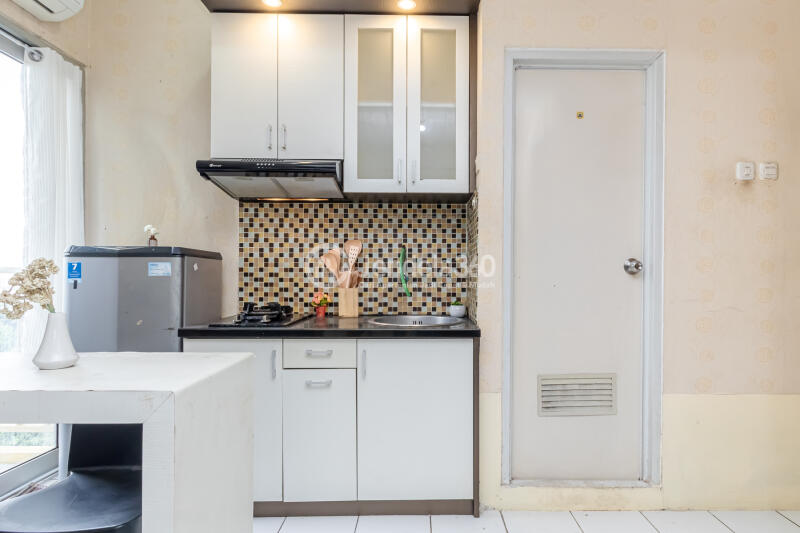 Kitchen Pancoran Riverside Apartment 2BR Fully Furnished