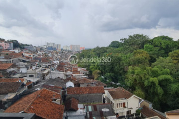 Balcony Low Floor 2BR Apartment with  View at The Jarrdin Cihampelas Apartment