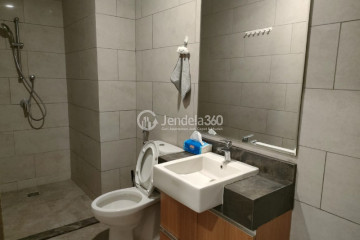 Bathroom 2BR Apartment with City View at Roseville SOHO & Suites