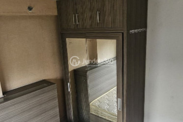 Bedroom 1 Decorative 2BR Apartment at Mutiara Bekasi Apartment Low Floor