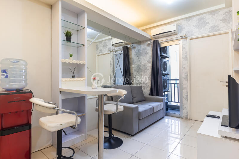 Living Room Good Deal 2BR Apartment High Floor with City View at Pakubuwono Terrace