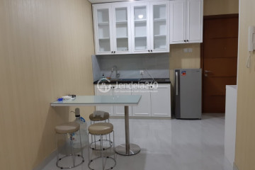 Kitchen Affordable 1BR Apartment High Floor with  View at Condominium Green Bay Pluit SeaView