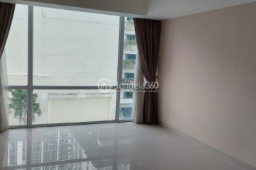 Bedroom Middle Floor Studio Apartment with City View at U Residence Karawaci