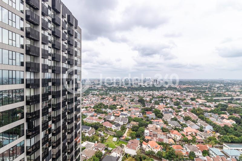Balcony Affordable Studio Apartment at Fatmawati City Center Apartment High Floor