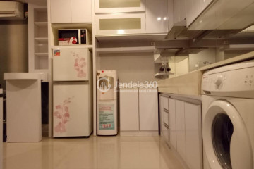 Kitchen Stylish 1BR Apartment Low Floor with City View at Trivium Terrace