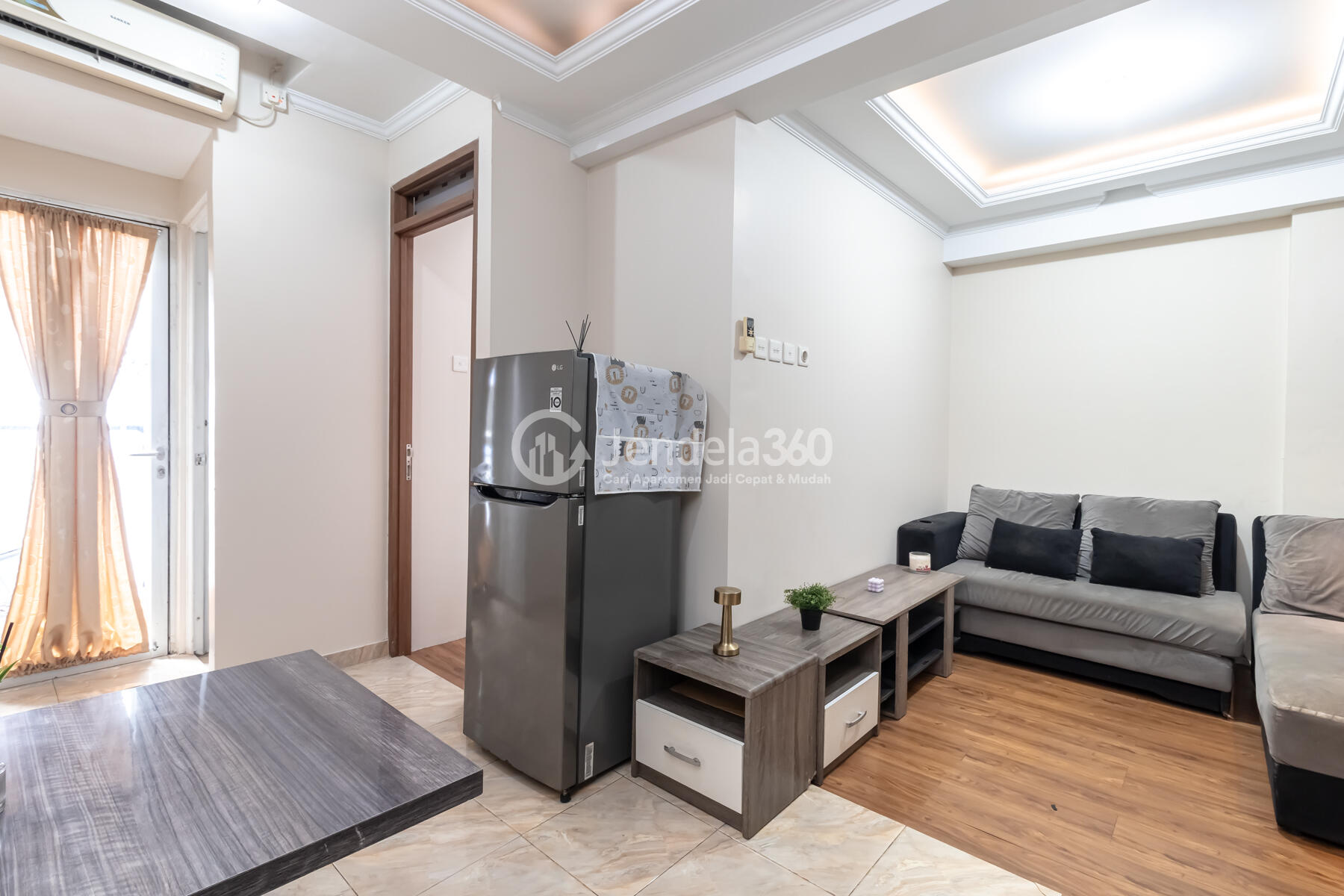 apartment photo