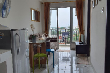 Living Room Spotless 2BR Apartment Low Floor with City View at SkyView Apartment