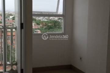 Bedroom Studio Poris 88 Apartment at Low Floor