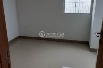 Bedroom 1 2BR Bintaro Park View Apartment at Low Floor