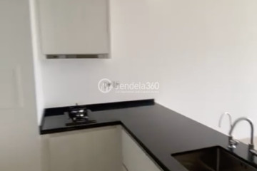 Kitchen High Floor 1BR Apartment with City View at Branz BSD Apartment