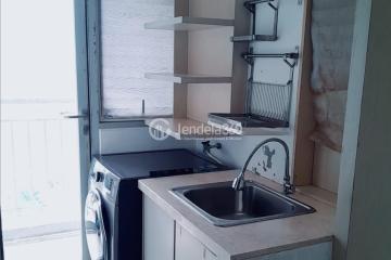 Kitchen Studio Bintaro Park View Apartment at Middle Floor