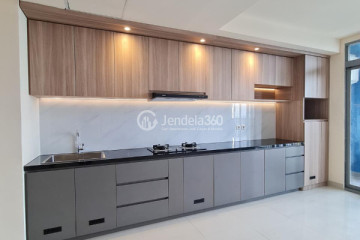 Kitchen 2BR Apartment with City View at Pejaten Park Residence
