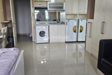Bedroom 1BR Trivium Terrace Apartment at Low Floor