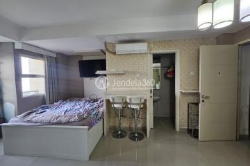 Bedroom 1BR Trivium Terrace Apartment at Low Floor