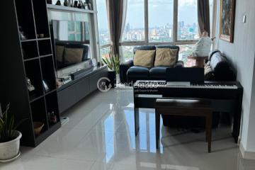 Living Room Comfortable 2BR Apartment High Floor with City View at Puri Imperium Apartment