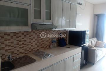 Kitchen Cozy 1BR Apartment Low Floor with  View at Trivium Terrace