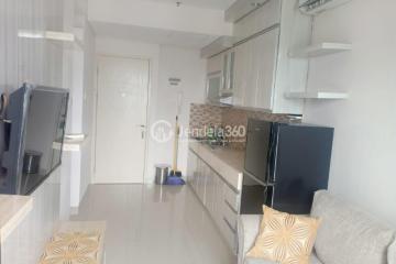 Kitchen Cozy 1BR Apartment Low Floor with  View at Trivium Terrace