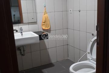 Bathroom Studio Apartment with  View at Dago Suites Apartment