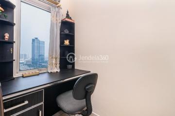 Bedroom 2 Middle Floor 2BR Apartment with City View at MOI City Home