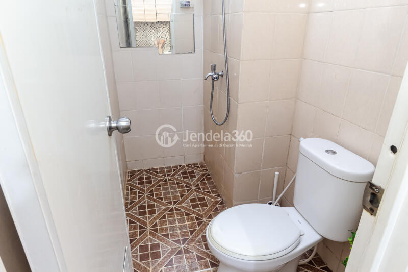 Balcony Middle Floor 2BR Apartment with City View at Puri Park View Apartment