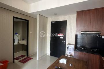 Kitchen Middle Floor 1BR Apartment with City View at Skyline Paramount Serpong