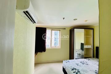 Bedroom 1 Middle Floor 3BR Apartment with City View at Green Central City Apartment